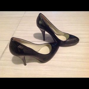 Miss sixty pumps